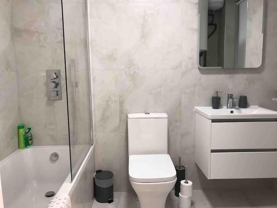 Cozy Flat In London! Apartment Екстериор снимка